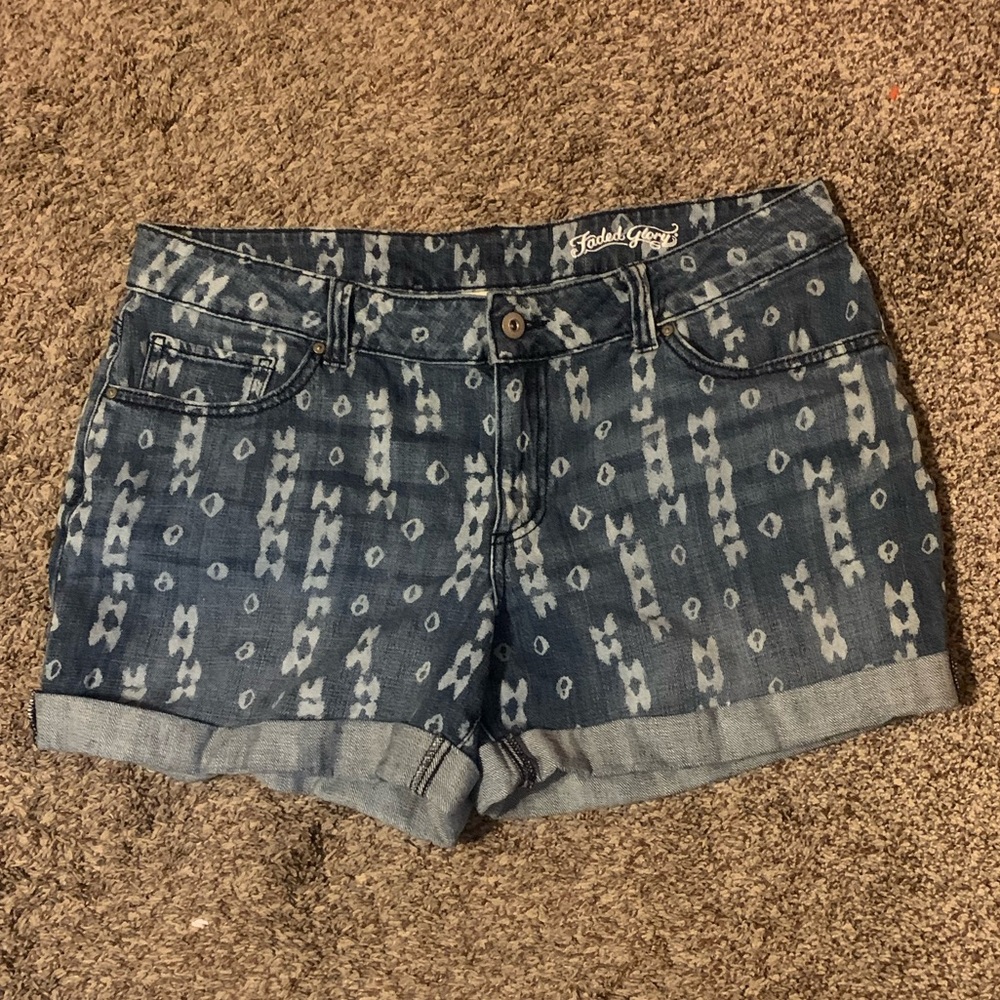 Cute Denim shorts